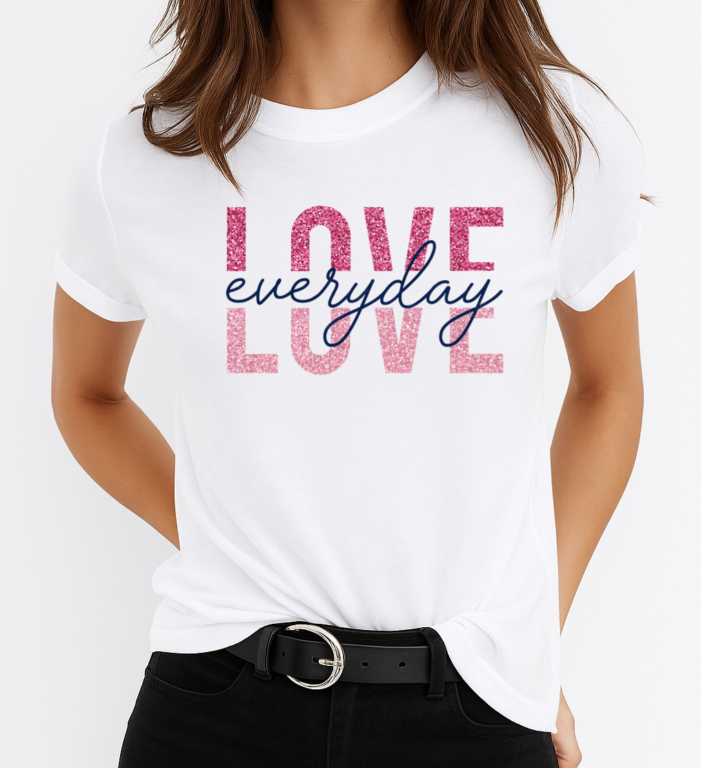 Női póló 100% pamutból Love Everyday