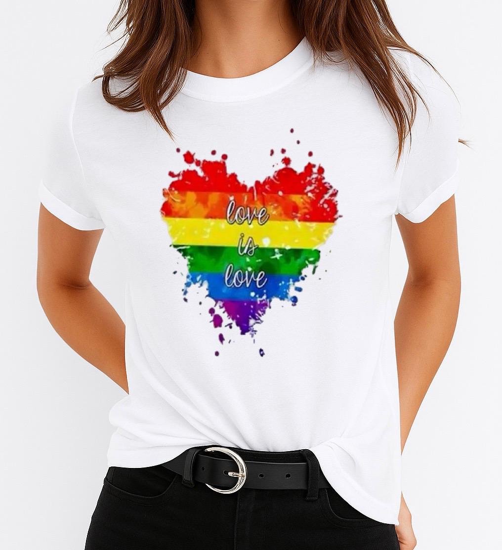 Női póló 100% pamutból Love is Love 2