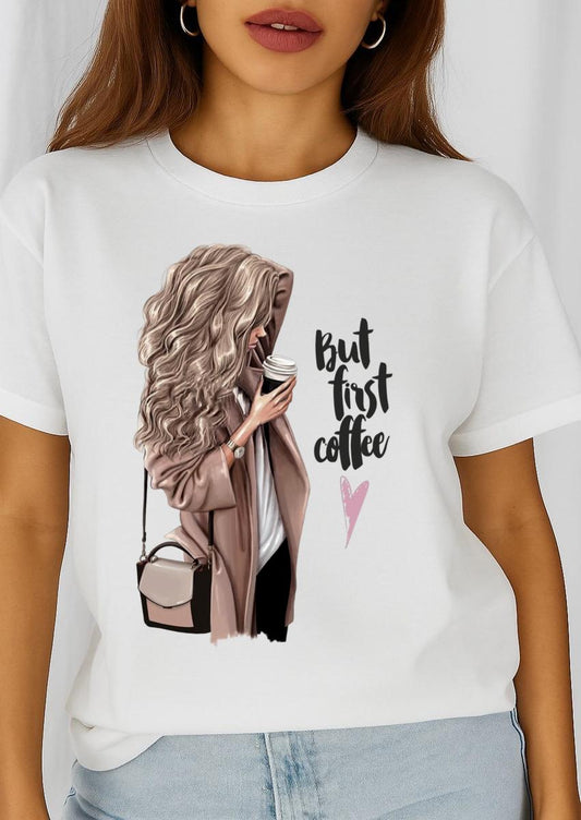Női póló 100% pamutból But First Coffee