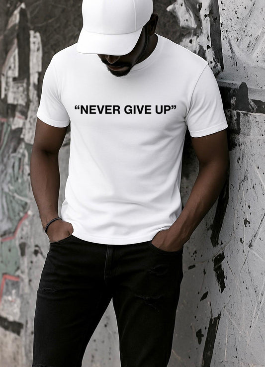 Fehér póló 100% pamutból Never give up